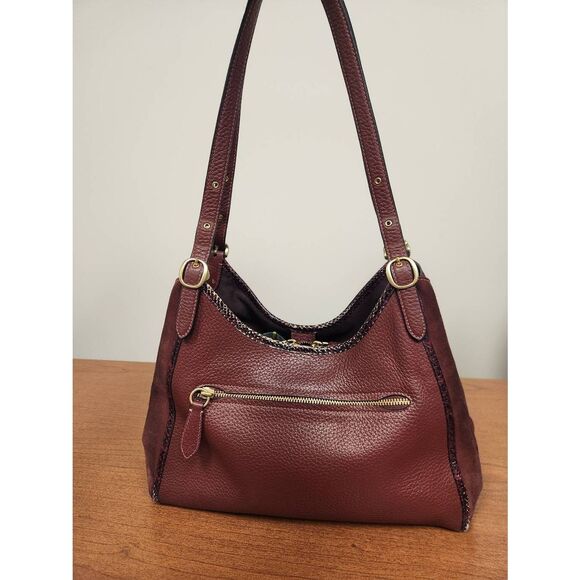Coach Kristy Burgundy Shoulder Bag With Exotic Embossed Snake Trim. See pictures - Picture 2 of 16